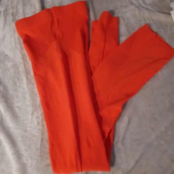 Orange Ribbed Two-Piece Set - Picture 4 of 5